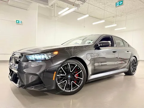 2025 BMW M5