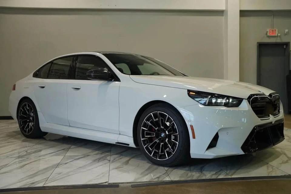 2025 BMW G90/G99 M5 - Image 3 of 15