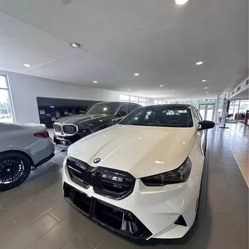 2025 BMW M5 Sedan