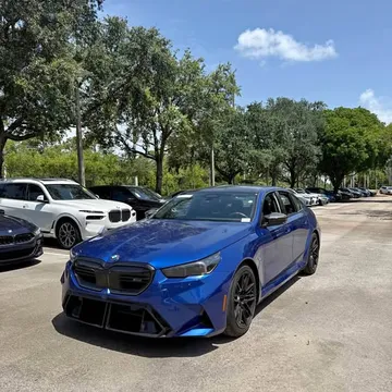 2025 BMW M5