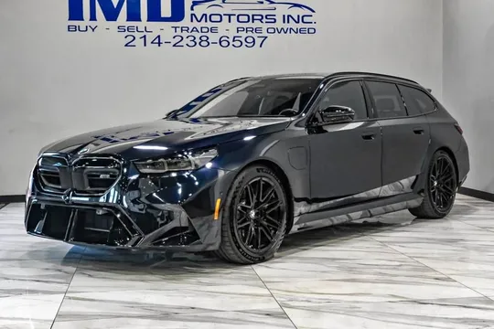 2025 BMW M5 Sedan 4D