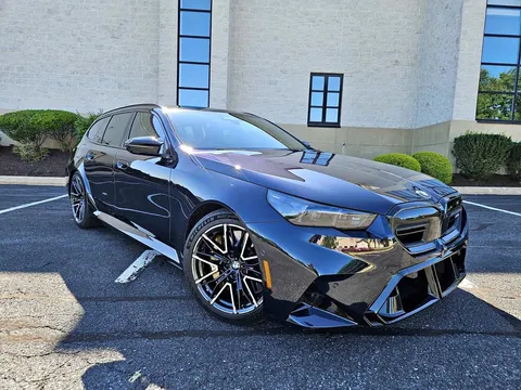 2025 BMW M5 Touring xDrive