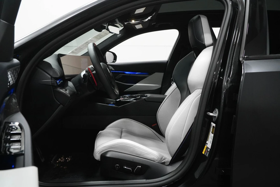 2025 BMW G90/G99 M5 - Image 2 of 12