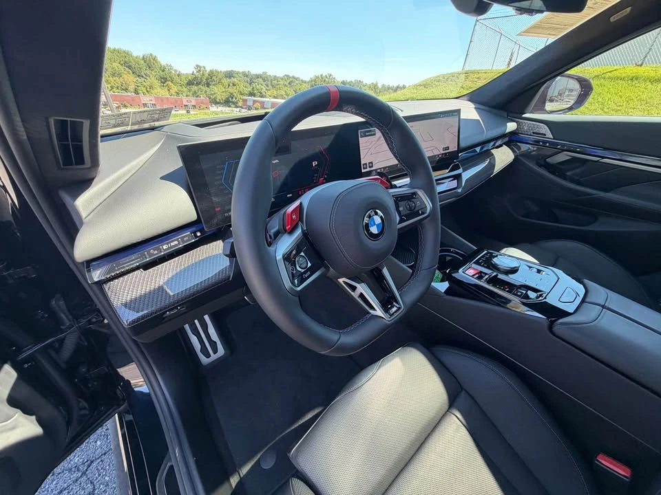 2025 BMW G90/G99 M5 - Image 14 of 19