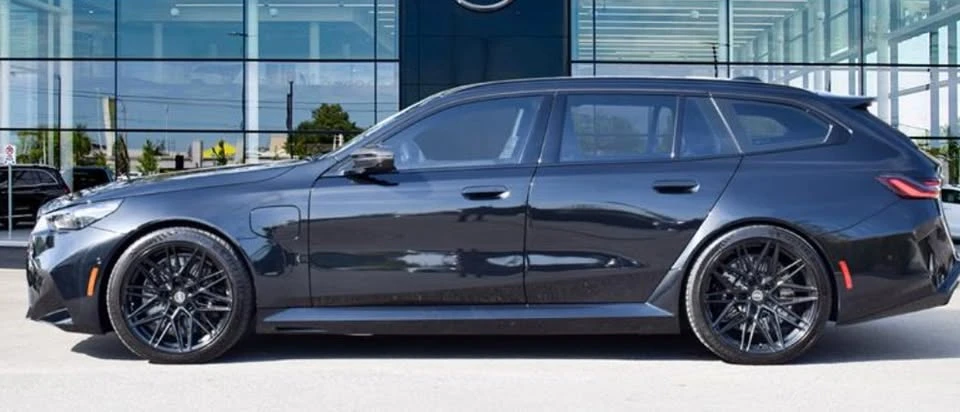 2025 BMW G90/G99 M5 - Image 2 of 16