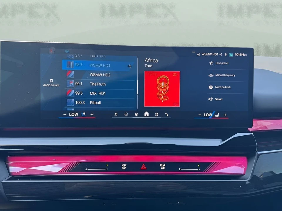 2025 BMW - Image 20 of 31