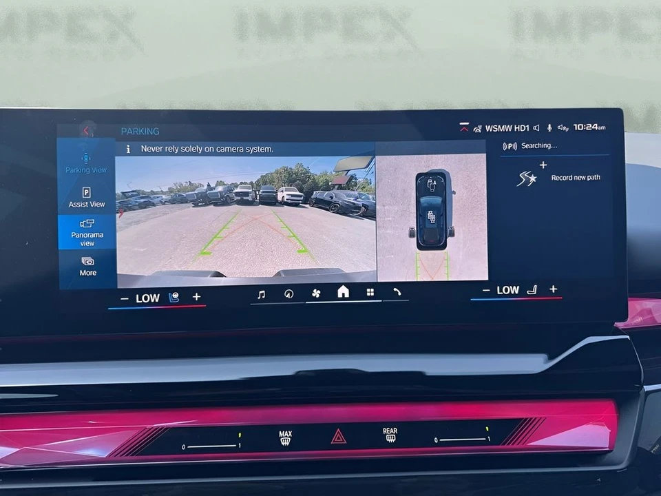 2025 BMW - Image 23 of 31
