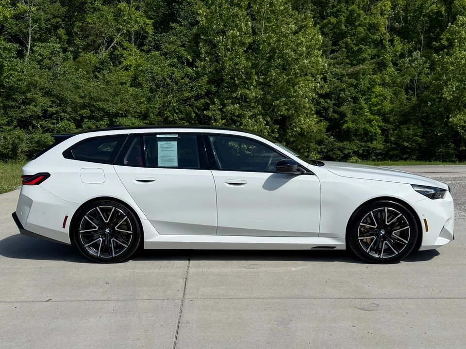 2025 BMW G90/G99 M5 - Image 7 of 31