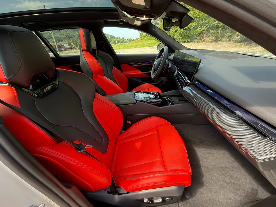 2025 BMW G90/G99 M5 - Image 13 of 31