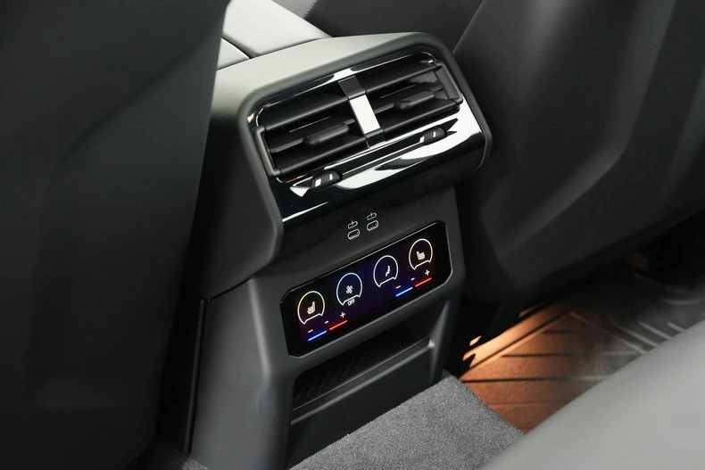 2025 BMW G90/G99 M5 - Image 15 of 19
