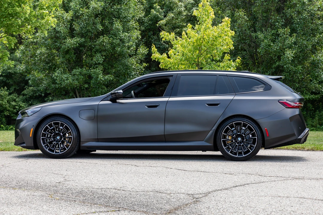 2025 BMW G90/G99 M5 - Image 8 of 31