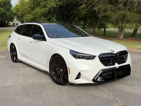 2025 BMW M5 Touring