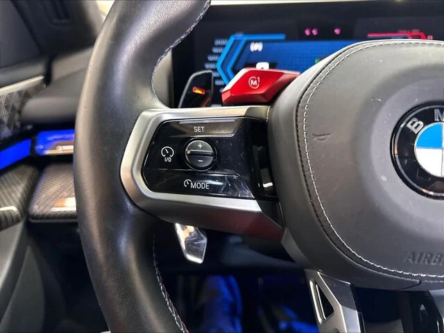 2027 Audi RS Q8 Performance - Image 18 of 31