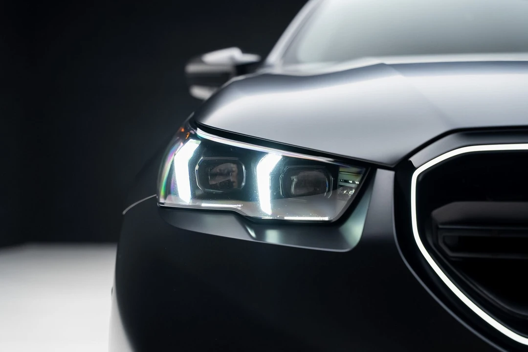 2025 BMW G90/G99 M5 - Image 8 of 12