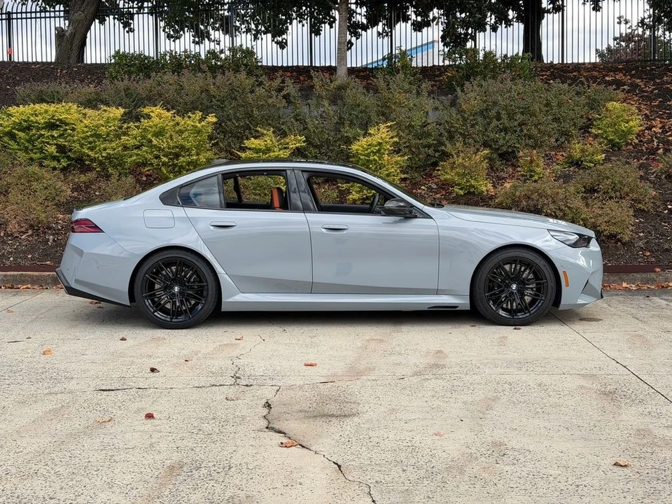 2025 BMW G90/G99 M5 - Image 3 of 21