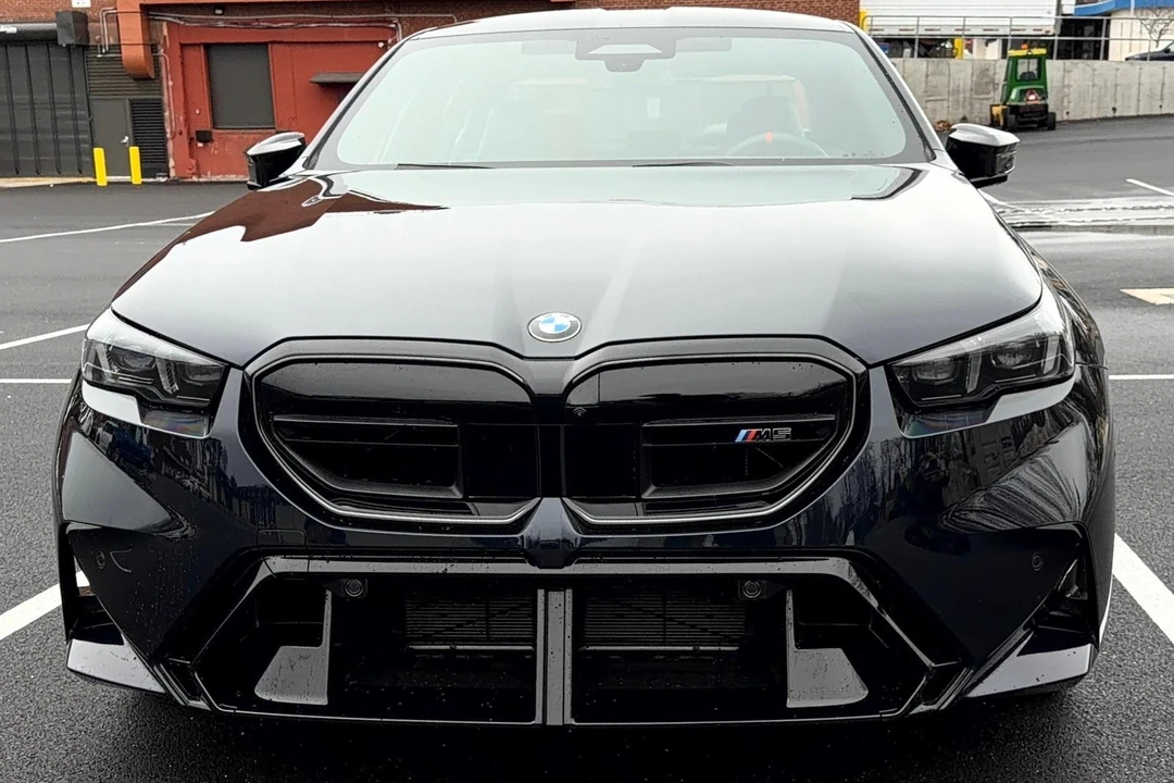 2025 BMW G90/G99 M5 - Image 2 of 31