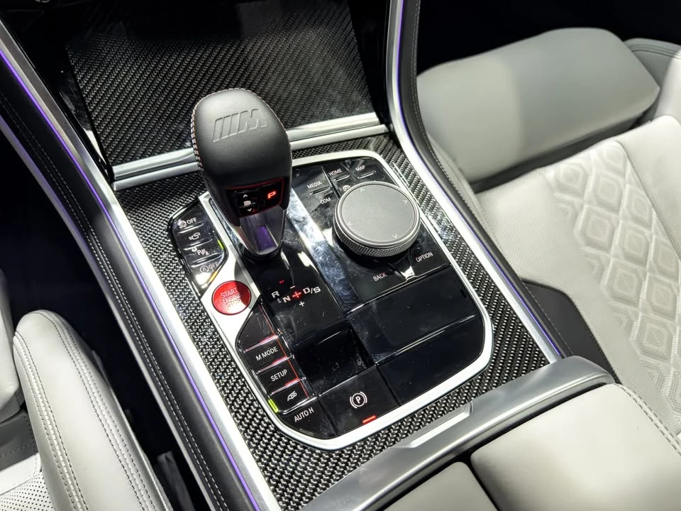 2025 BMW M8 - Image 15 of 20
