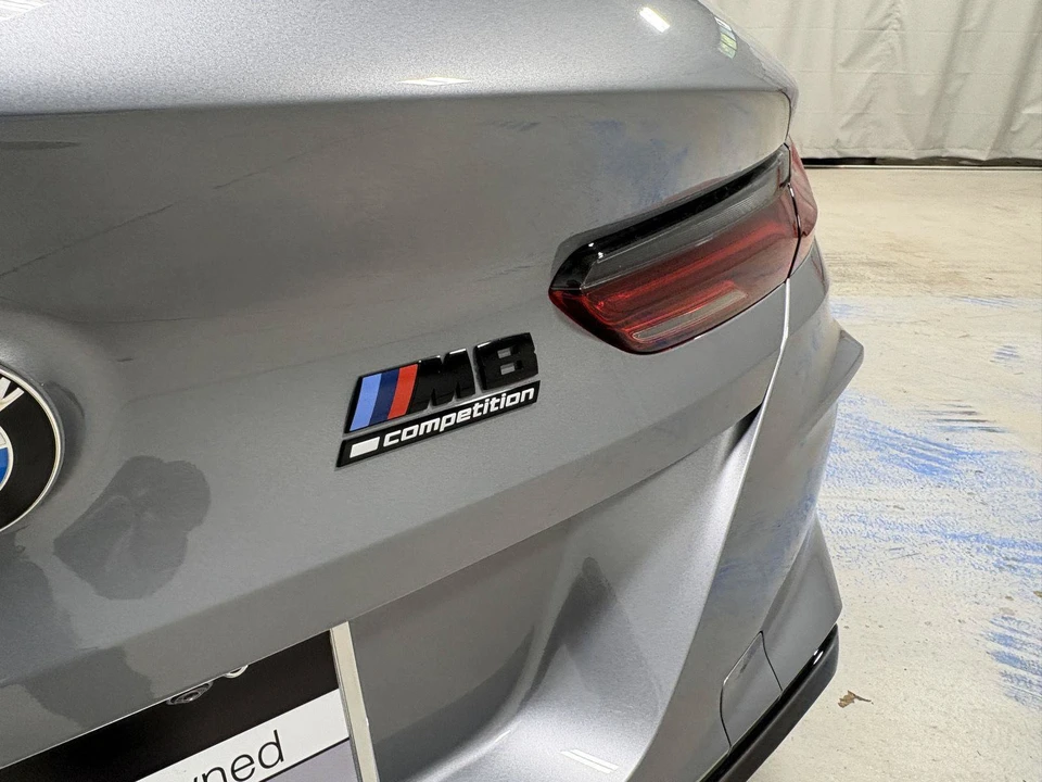 2025 BMW M8 - Image 18 of 31