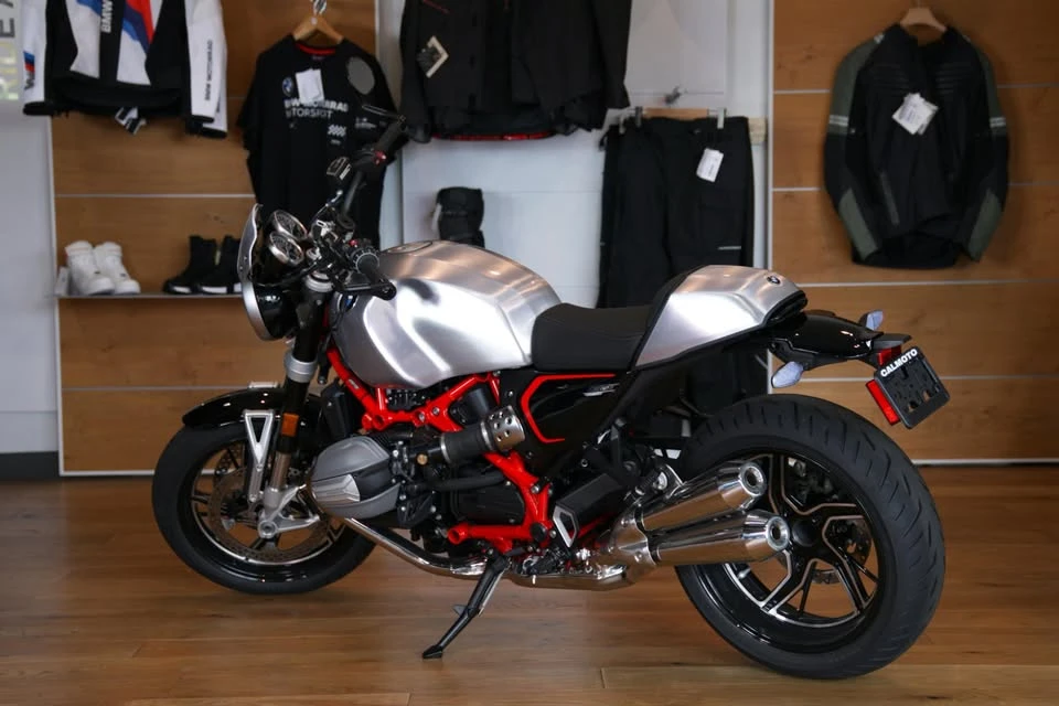 2025 BMW R 12 nineT - Image 3 of 9