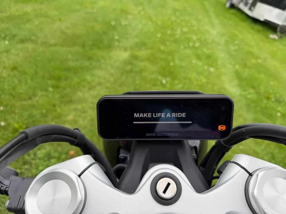 2025 BMW R 12 nineT - Image 10 of 10