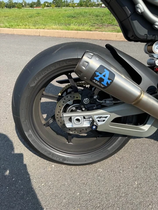2025 BMW S1000 - Image 9 of 20