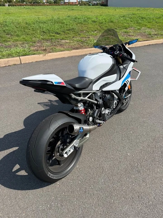 2025 BMW S1000 - Image 3 of 20