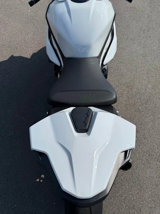 2025 BMW S1000 - Image 16 of 20
