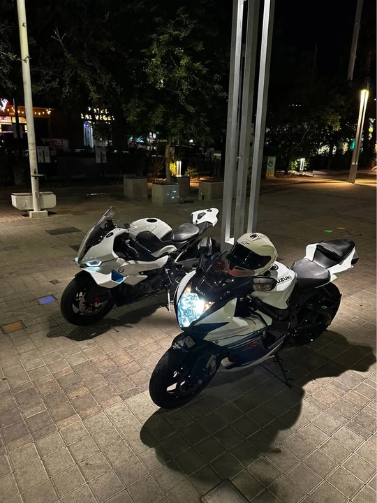 2025 BMW S1000 - Image 5 of 5