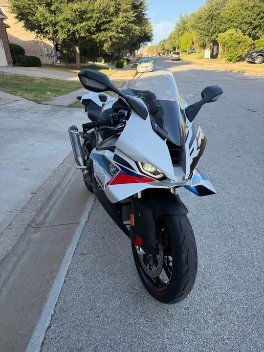2025 BMW S1000 - Image 8 of 10