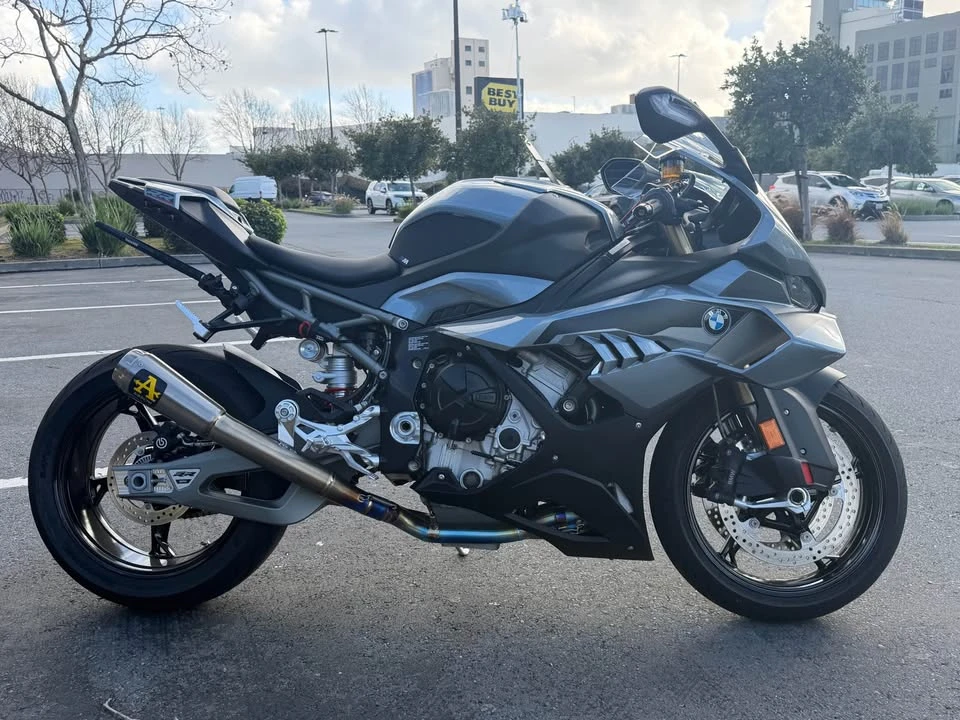 2025 BMW S1000 - Image 8 of 9