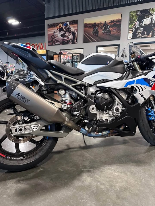 2025 BMW S1000 - Image 4 of 7