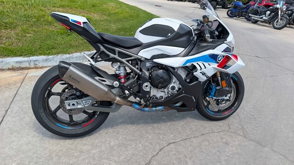 2025 BMW S1000 - Image 2 of 4