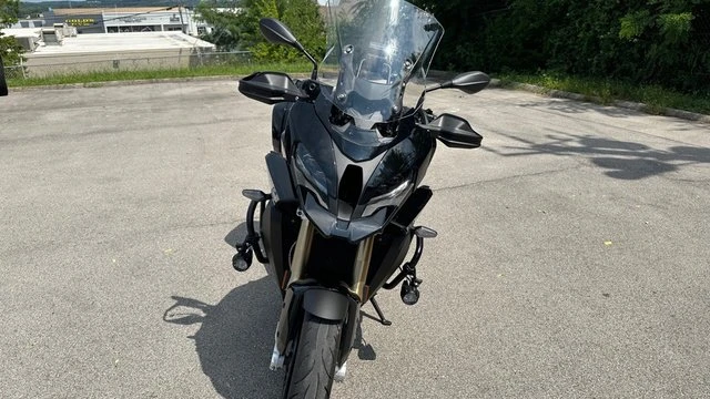 2025 BMW S1000 - Image 2 of 3