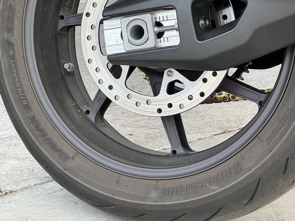2025 BMW S1000 - Image 18 of 20