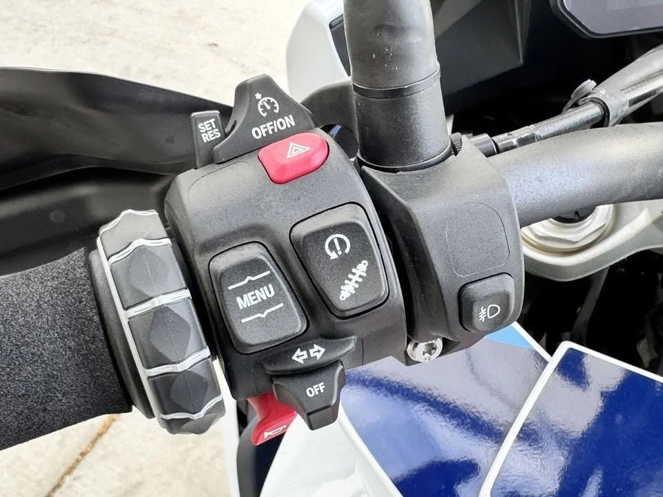 2025 BMW S1000 - Image 11 of 20
