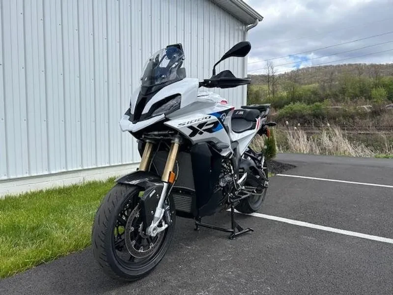 2025 BMW S1000 - Image 4 of 11