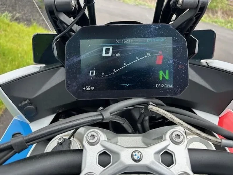 2025 BMW S1000 - Image 10 of 11