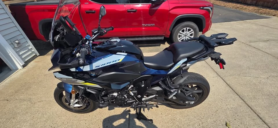 2025 BMW S1000 - Image 2 of 13