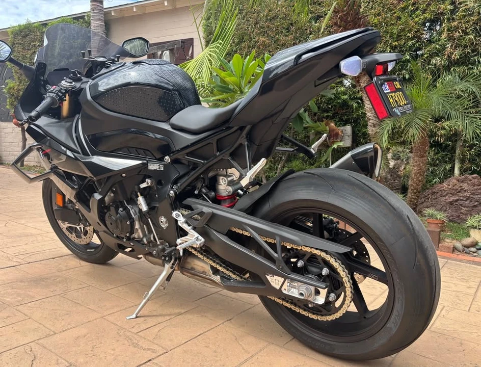 2025 BMW S1000 - Image 2 of 10