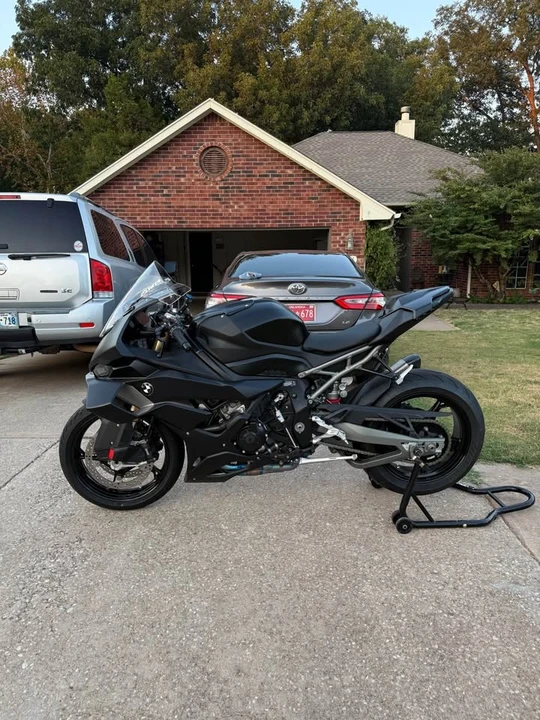2025 BMW S1000 - Image 3 of 9