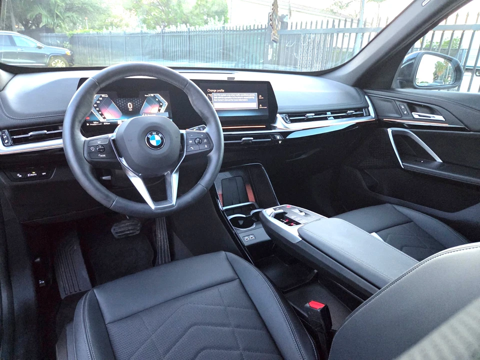 2025 BMW U11/U12 X1 - Image 16 of 21