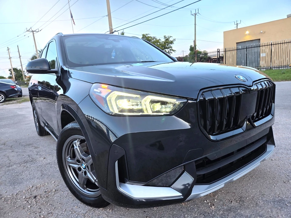 2025 BMW U11/U12 X1 - Image 2 of 21