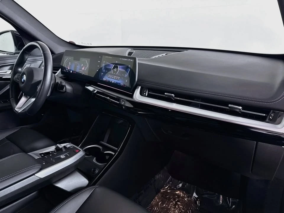 2025 BMW U11/U12 X1 - Image 11 of 20