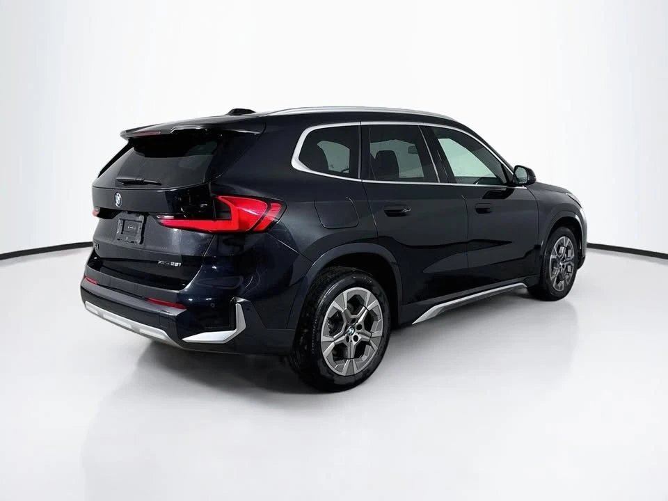 2025 BMW U11/U12 X1 - Image 2 of 20