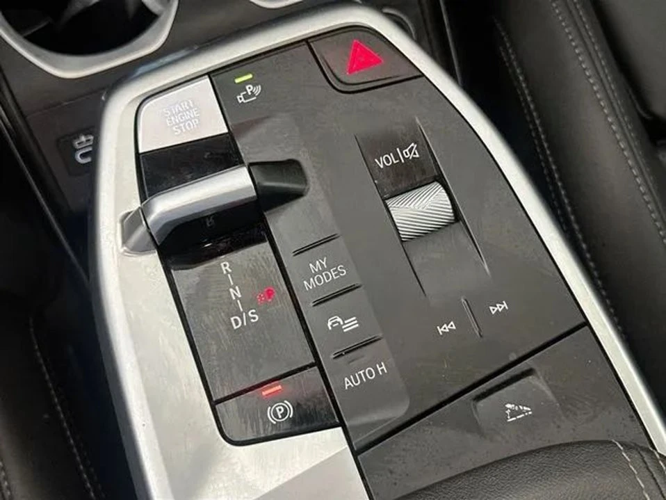 2025 BMW U11/U12 X1 - Image 15 of 20