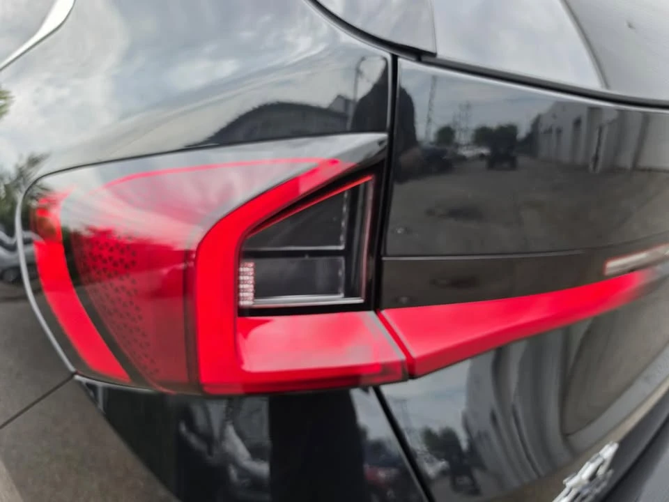 2025 BMW U11/U12 X1 - Image 11 of 20