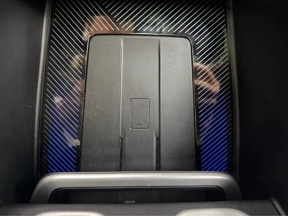 2025 BMW U11/U12 X1 - Image 16 of 19
