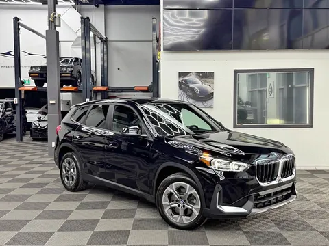 2025 BMW X1