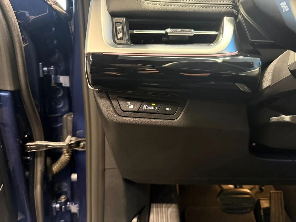 2025 BMW U11/U12 X1 - Image 16 of 20