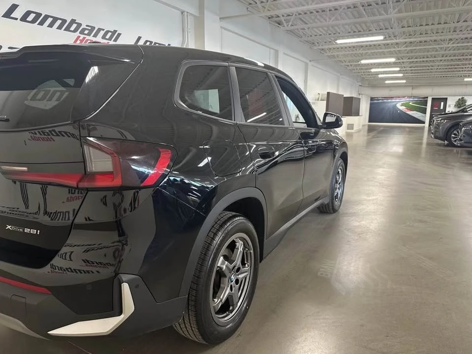 2025 BMW U11/U12 X1 - Image 3 of 10